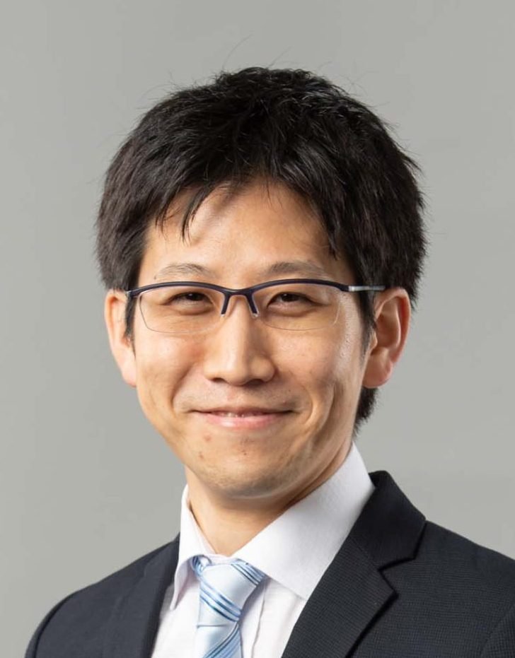 小平 翼 講師